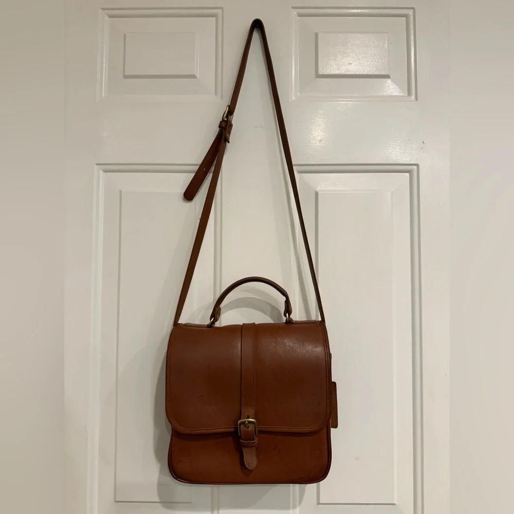 Green Fields Full Grain Harness Leather Crossbody Bag – Made in the USA Unisex
